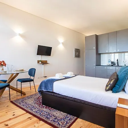 Central Studio W/ Ac, Views & Balcony By Lovelystay Appartement *