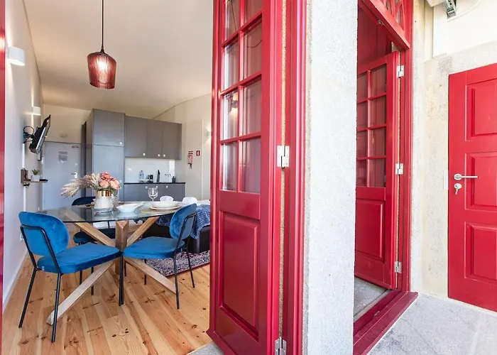 Central Studio W/ Ac, Views & Balcony By Lovelystay Apartamento Oporto